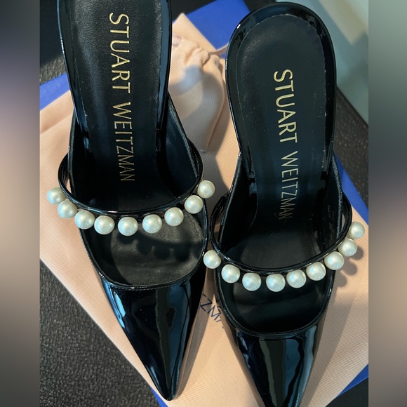 New, Stuart Weitzman, patent leather pearl heel mules. - Picture 2 of 6